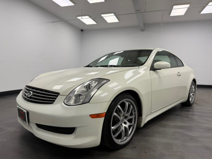 Used 2007 INFINITI G35 Coupe w/ Premium Pkg RWD image 3