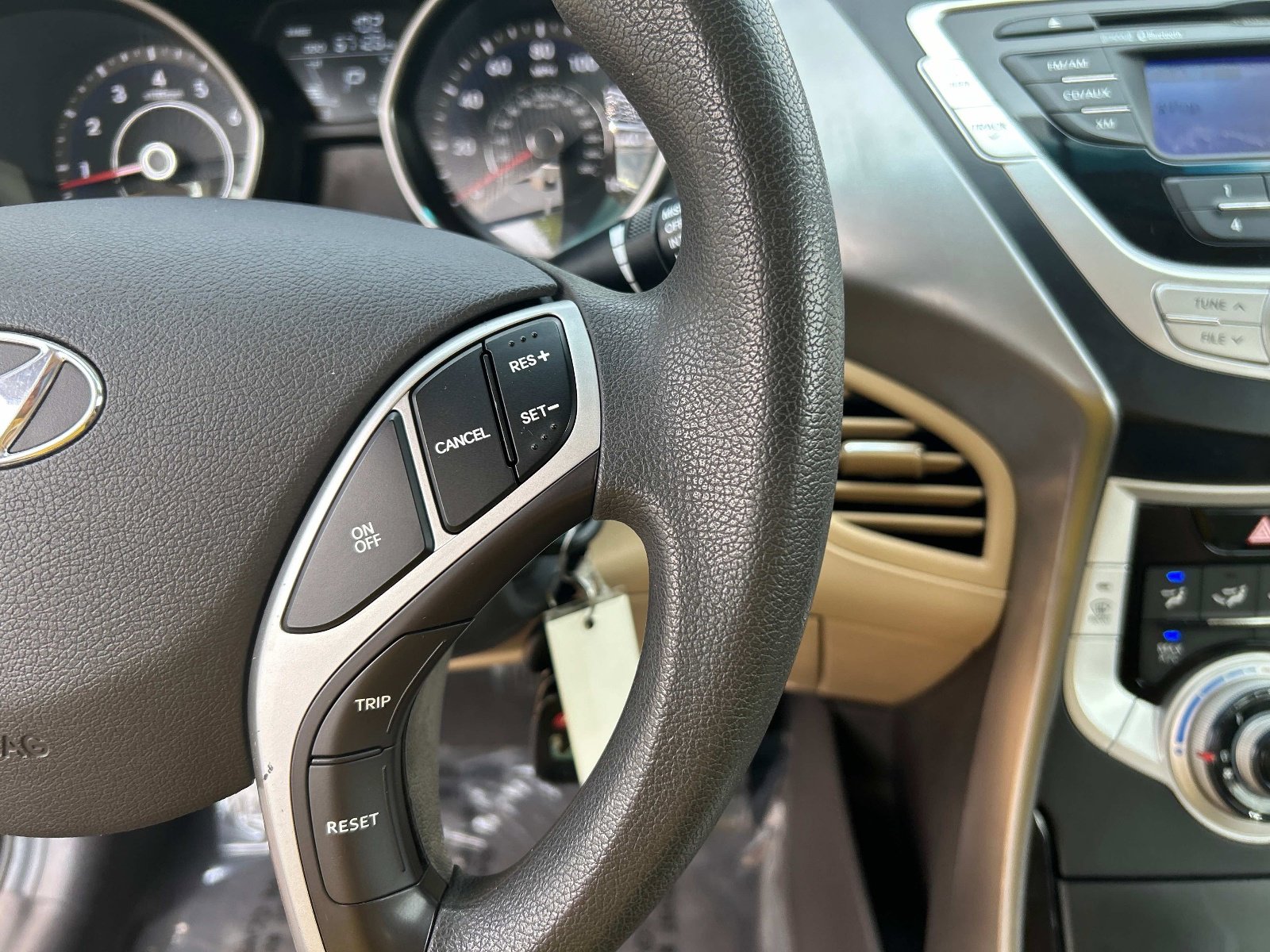 Used 2012 Hyundai Elantra GLS w/ Preferred Pkg 3 image 22