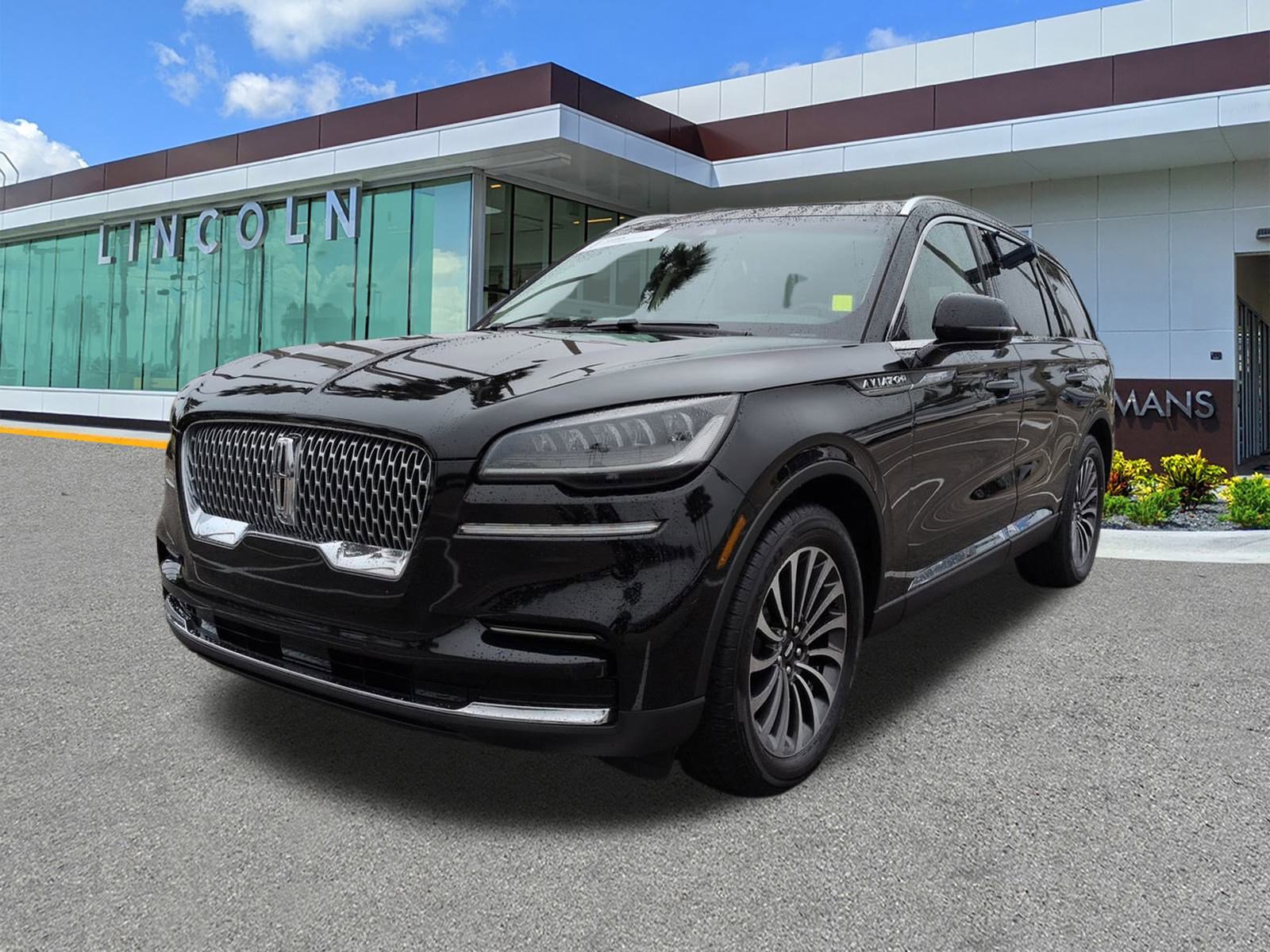 Certified 2023 Lincoln Aviator Reserve w/ Elements Package Plus image 9