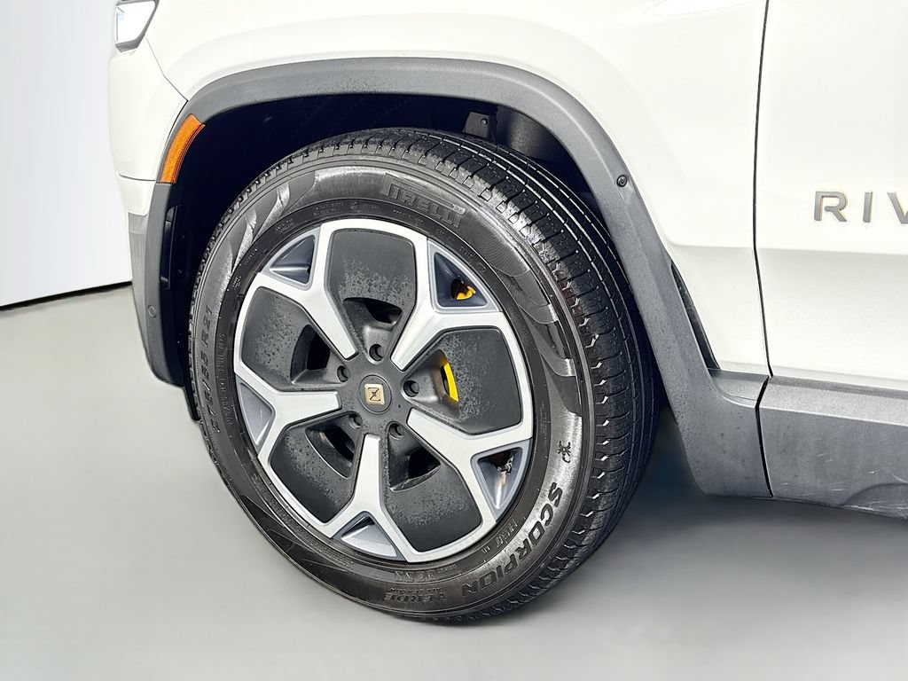Used 2024 Rivian R1S Adventure Quad AWD/4WD image 39