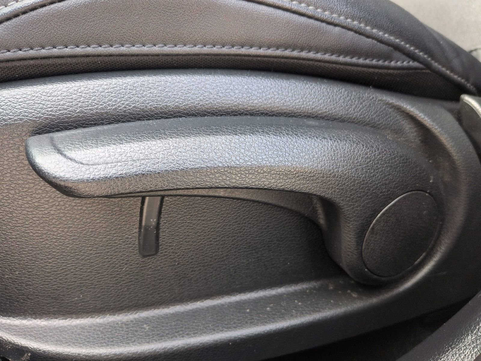 Used 2023 Kia Seltos S image 20