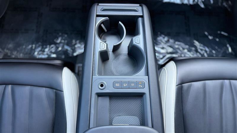 Used 2024 Kia EV9 GT-Line image 30