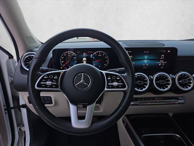 Used 2023 Mercedes-Benz GLB 250 4MATIC image 16