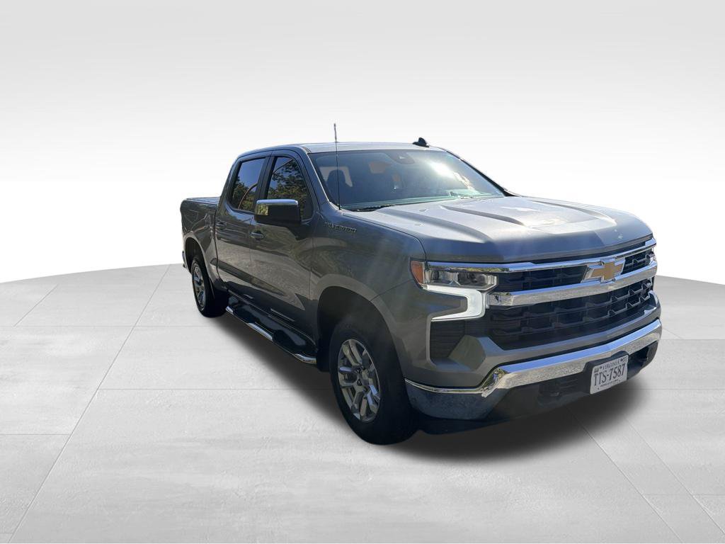 Used 2023 Chevrolet Silverado 1500 LT AWD/4WD image 6