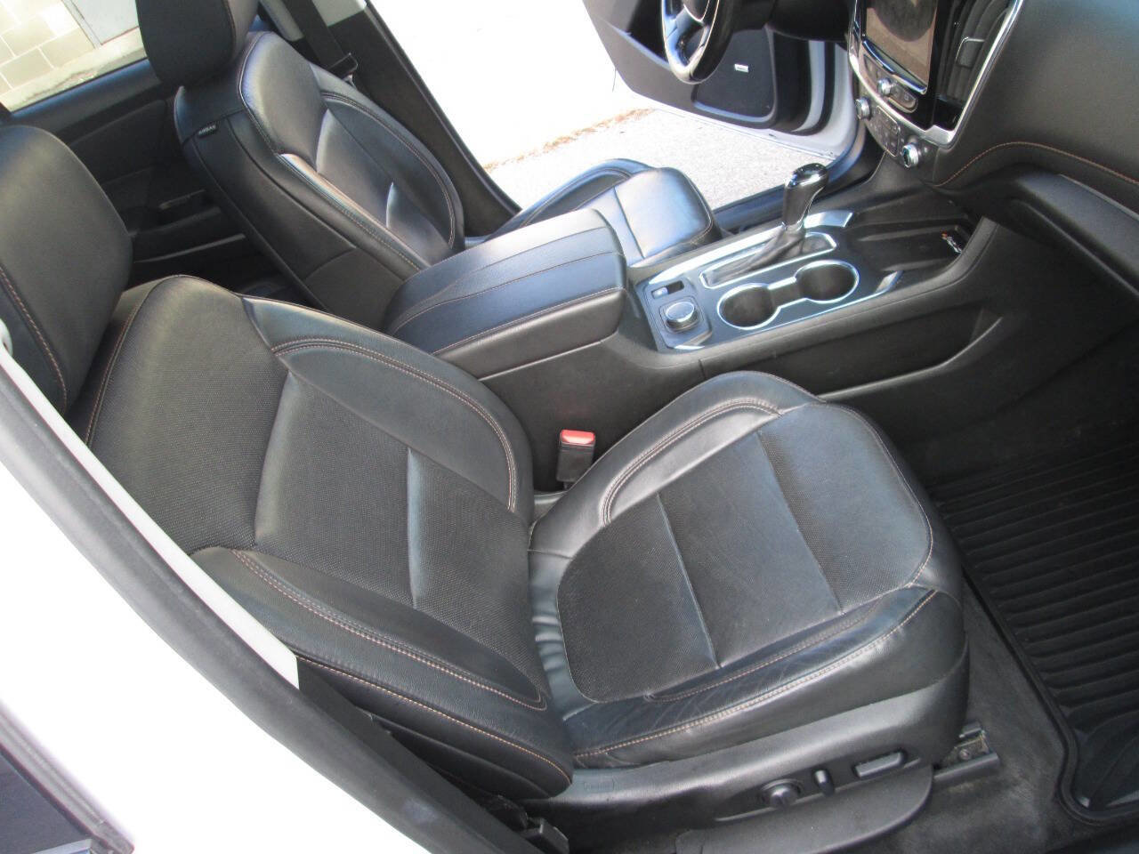 Used 2019 Chevrolet Traverse Premier w/ Redline Edition image 26