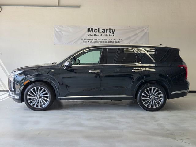 Used 2025 Hyundai Palisade Calligraphy image 2
