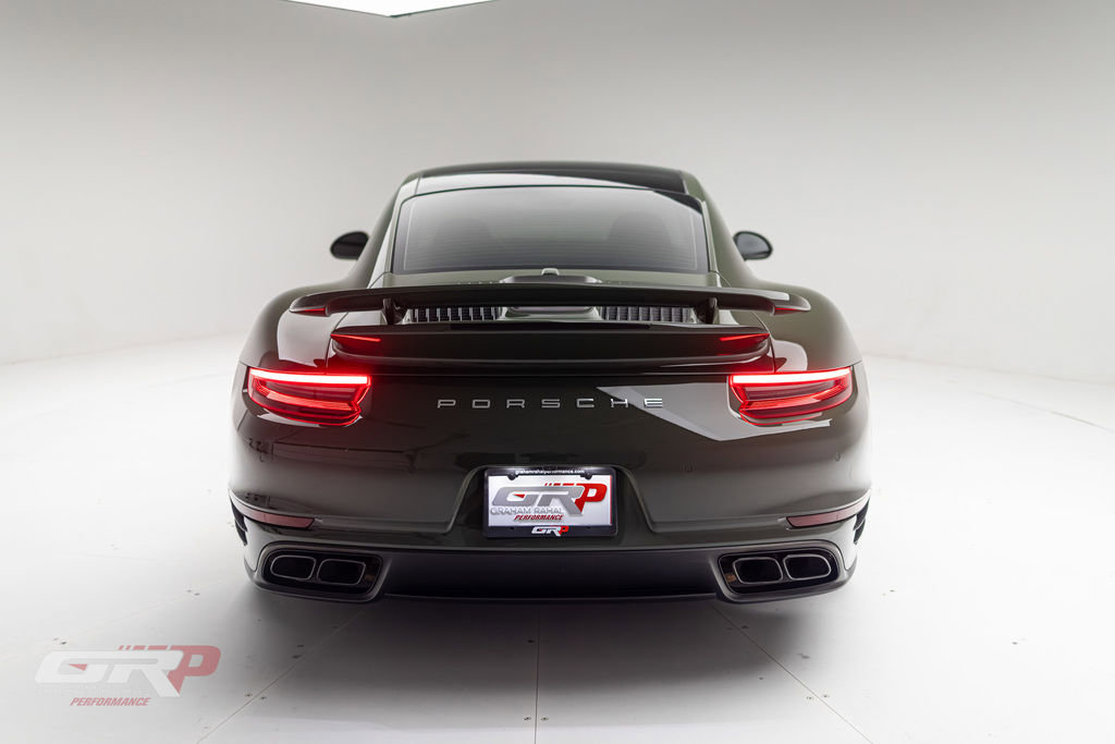 Used 2019 Porsche 911 4 Coupe image 4