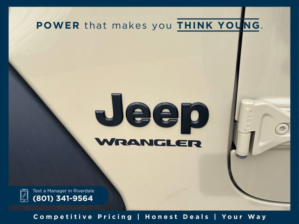 Used 2022 Jeep Wrangler Willys image 10