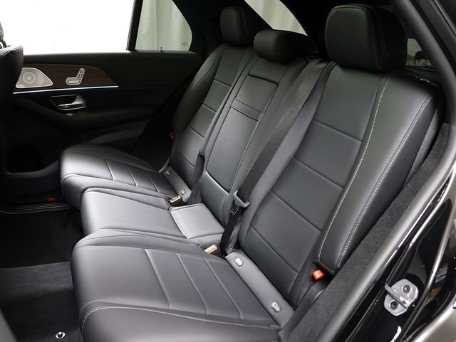 Certified 2026 Mercedes-Benz GLE 350 4MATIC image 12