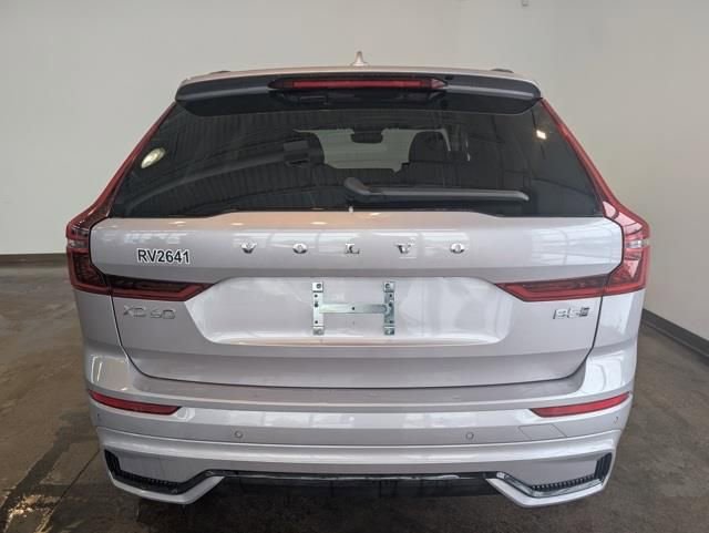 Used 2026 Volvo XC60 B5 Core w/ Climate Package image 4