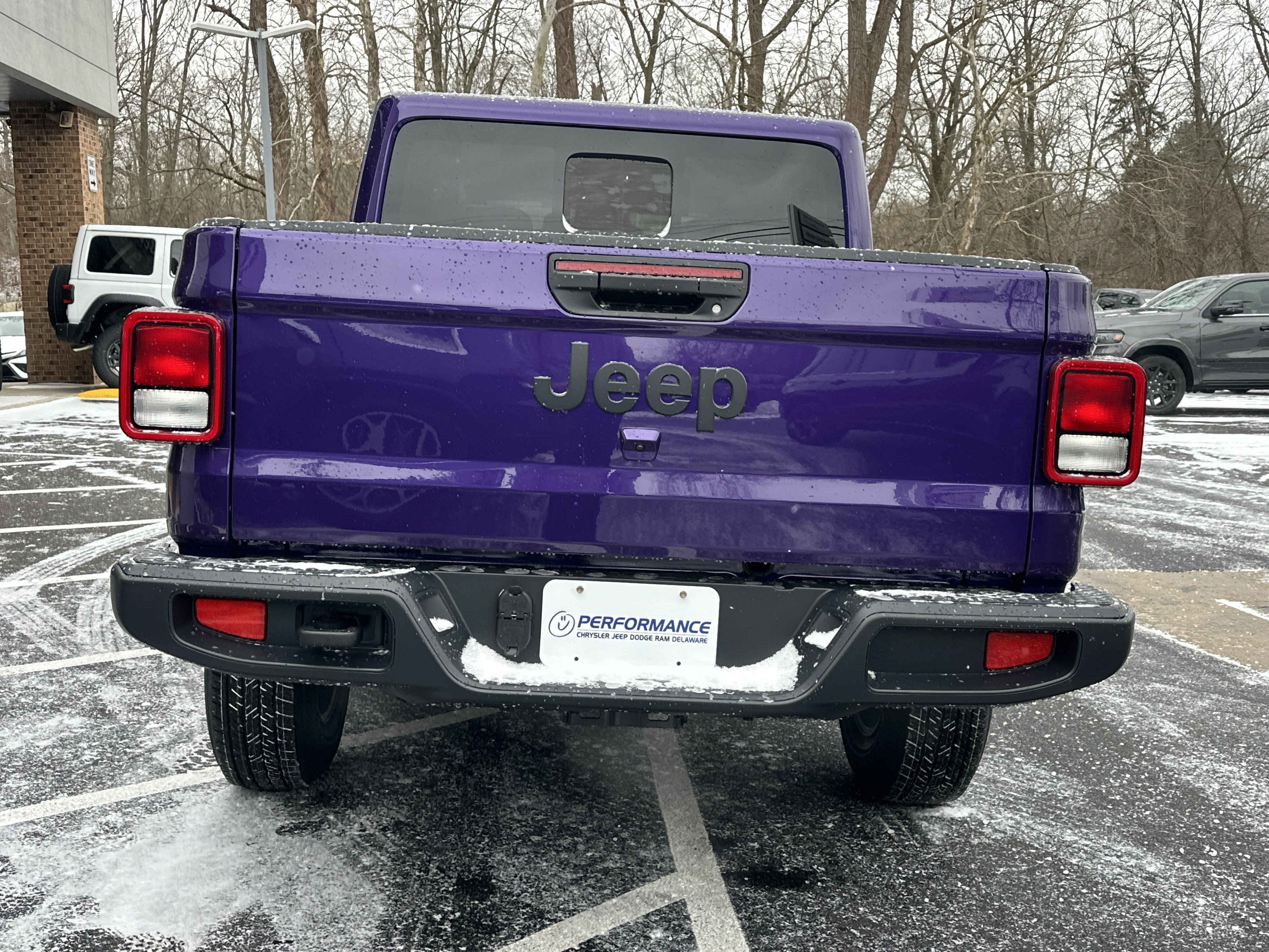 New 2026 Jeep Gladiator Sport AWD/4WD image 14