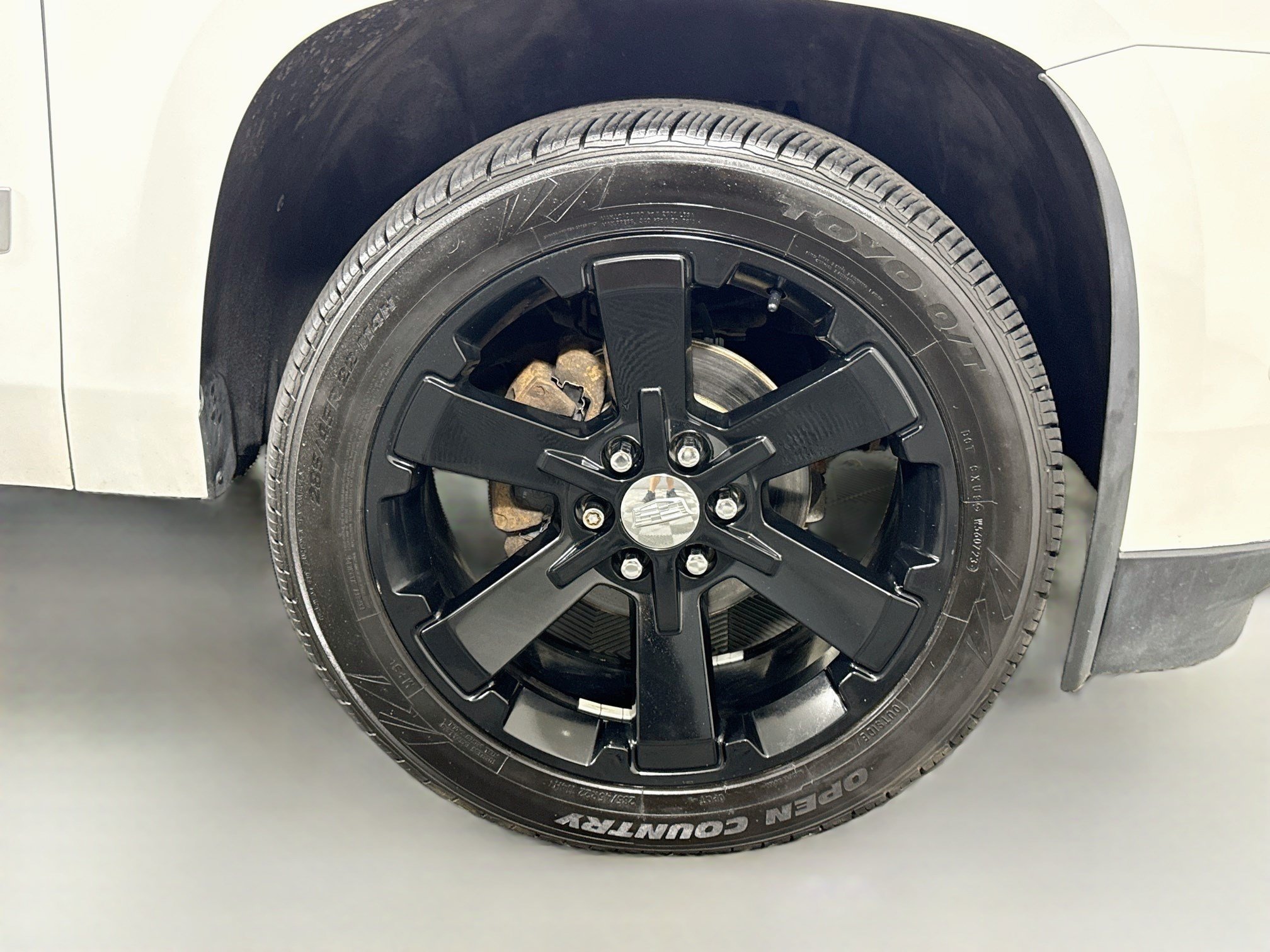 Used 2019 Cadillac Escalade Platinum AWD/4WD image 32