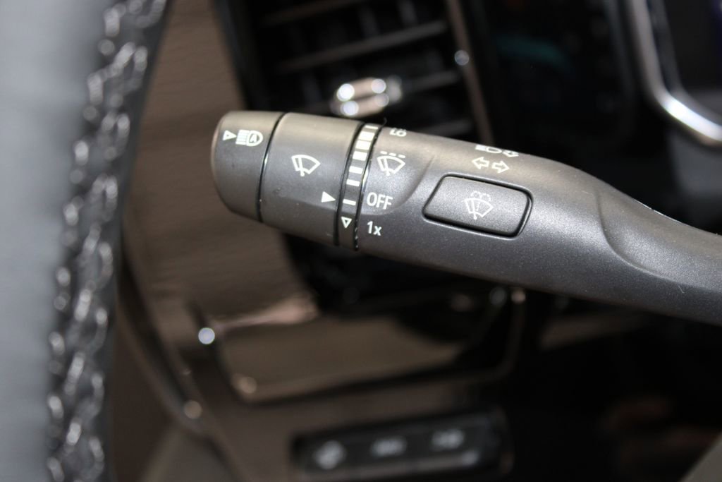 New 2026 Chevrolet Silverado 2500 ZR2 image 39