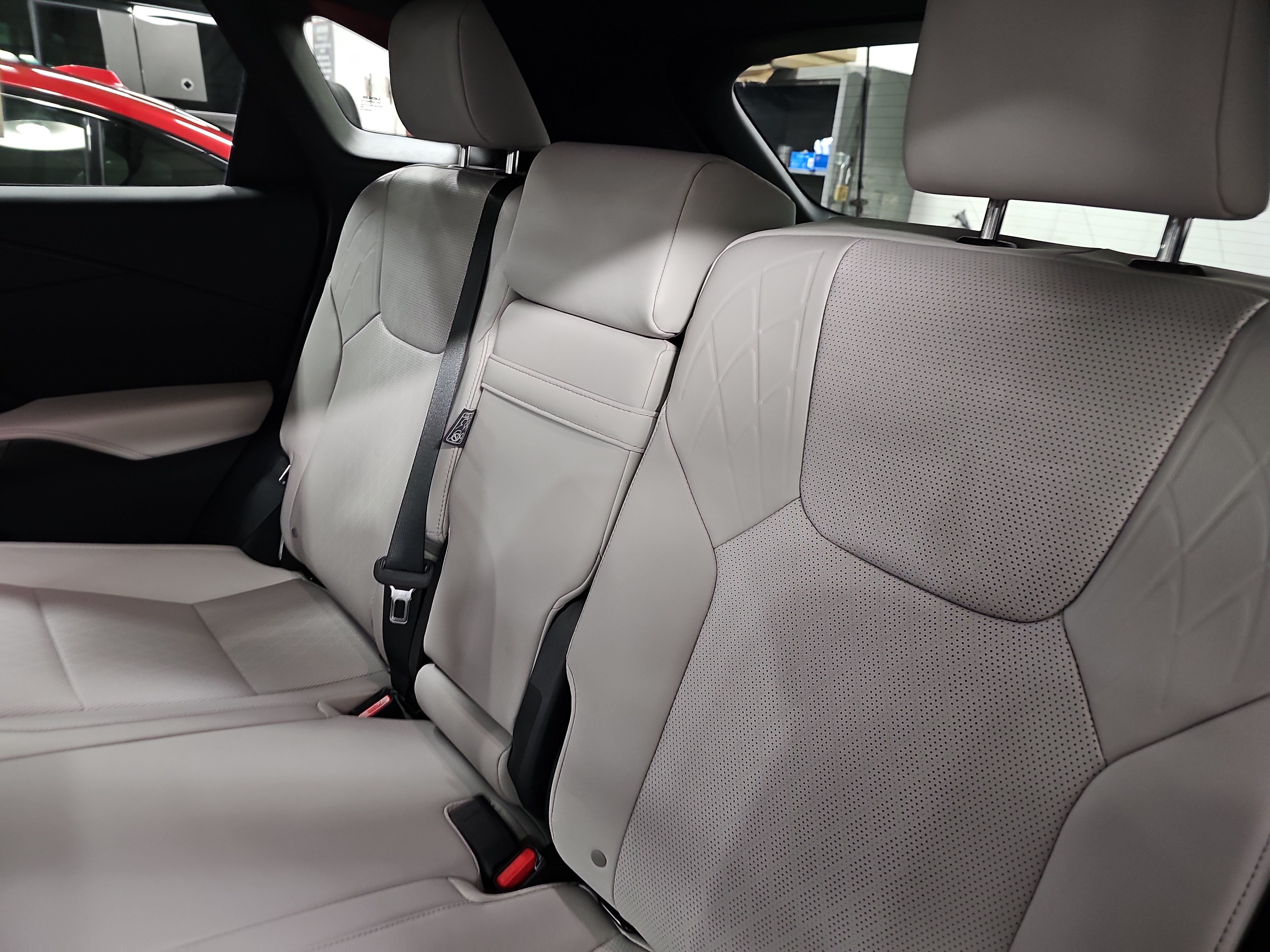 Used 2024 Lexus RX 350 Premium Plus w/ Convenience Package FWD image 15