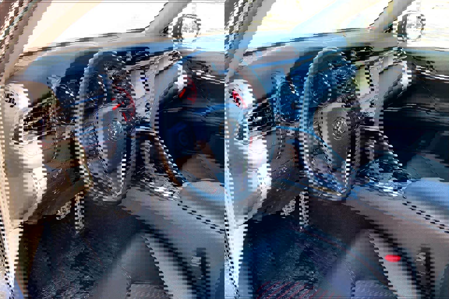 Used 2020 Toyota Camry TRD image 18