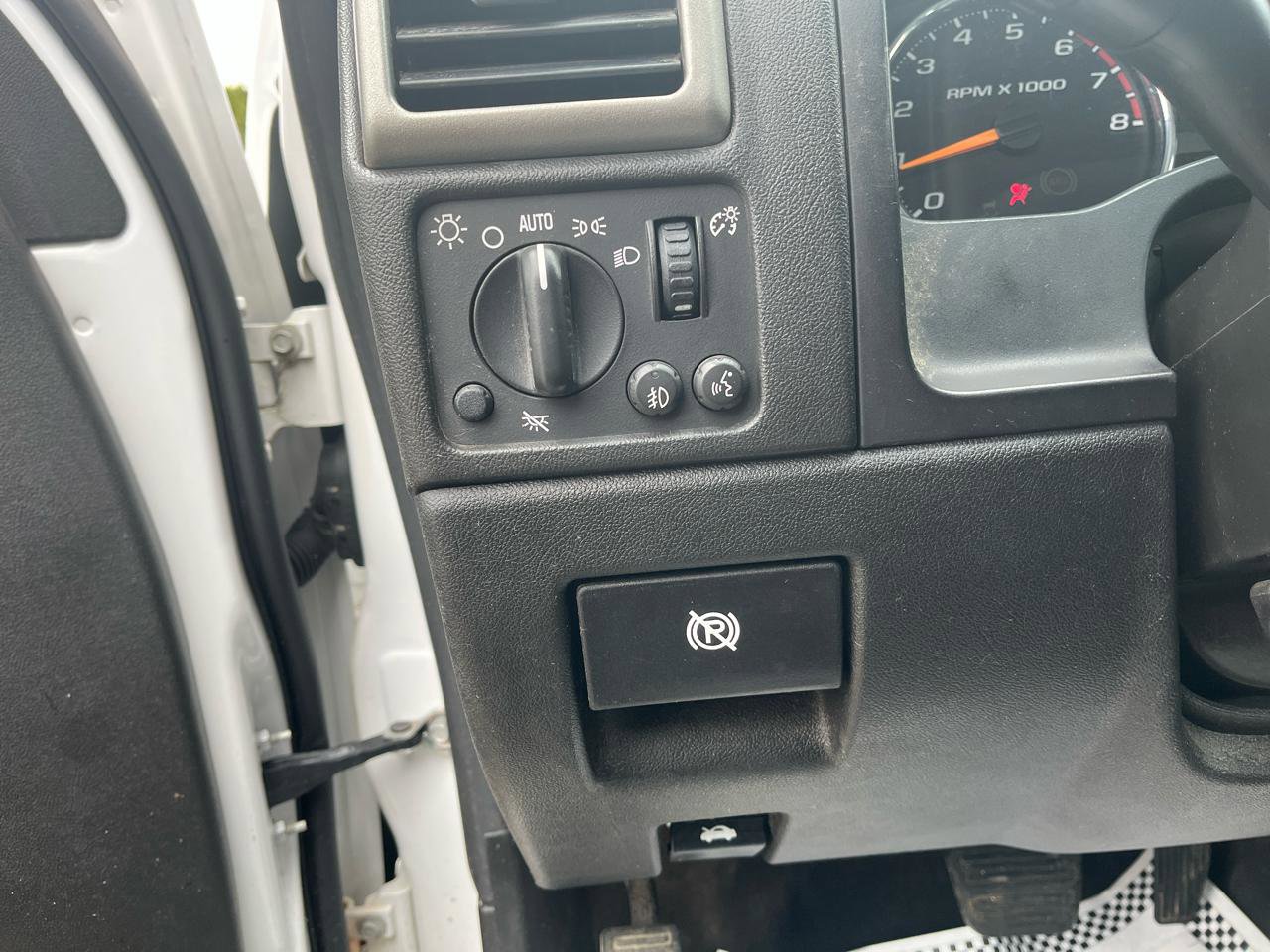 Used 2012 Chevrolet Colorado W/T w/ Power Convenience Package image 11