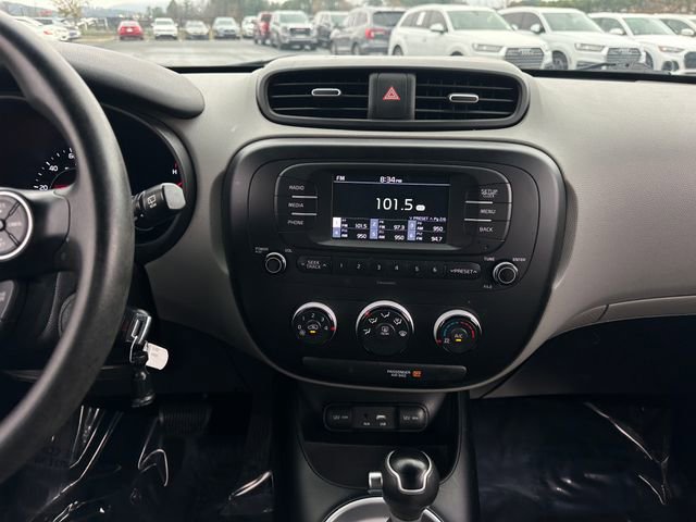 Used 2017 Kia Soul image 17