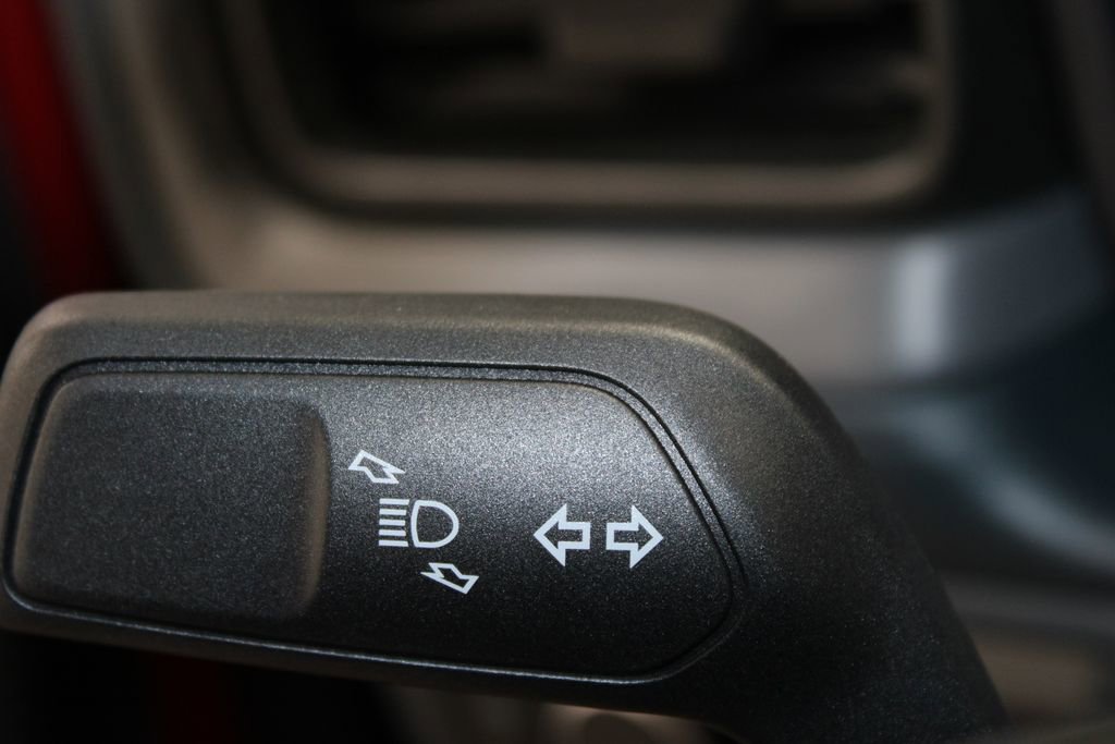 New 2025 Ford Maverick Lariat w/ Black Appearance Package image 43