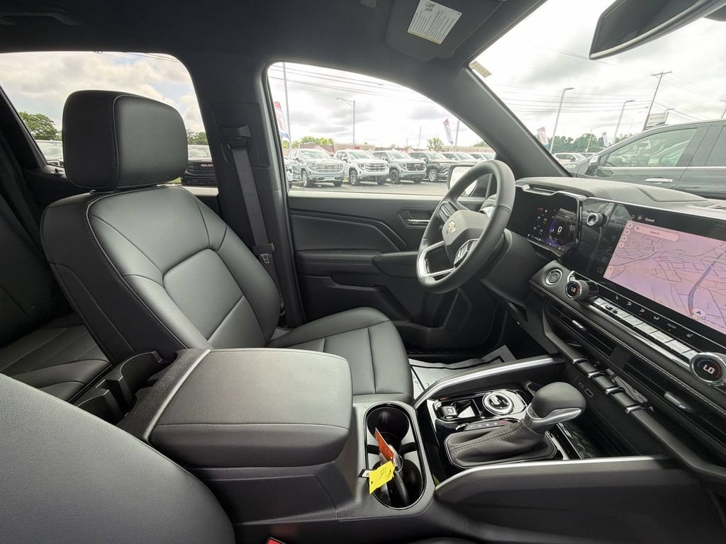 New 2026 Chevrolet Colorado LT w/ LT Convenience Package AWD/4WD image 15