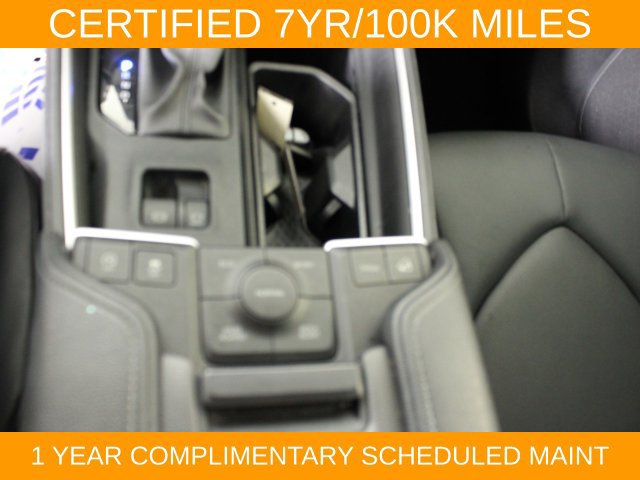 Used 2025 Toyota Grand Highlander AWD image 25