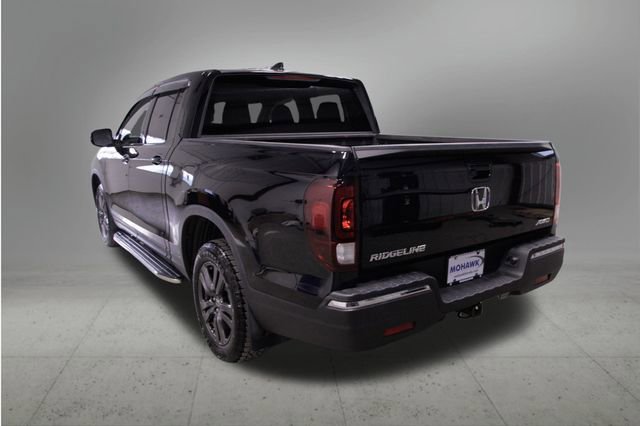 Used 2017 Honda Ridgeline Sport image 3