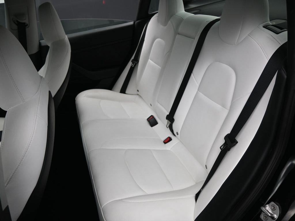 Used 2023 Tesla Model 3 Standard Range RWD image 27