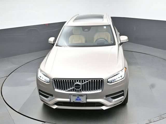 Used 2024 Volvo XC90 B6 Ultimate w/ Protection Package Premier AWD/4WD image 46