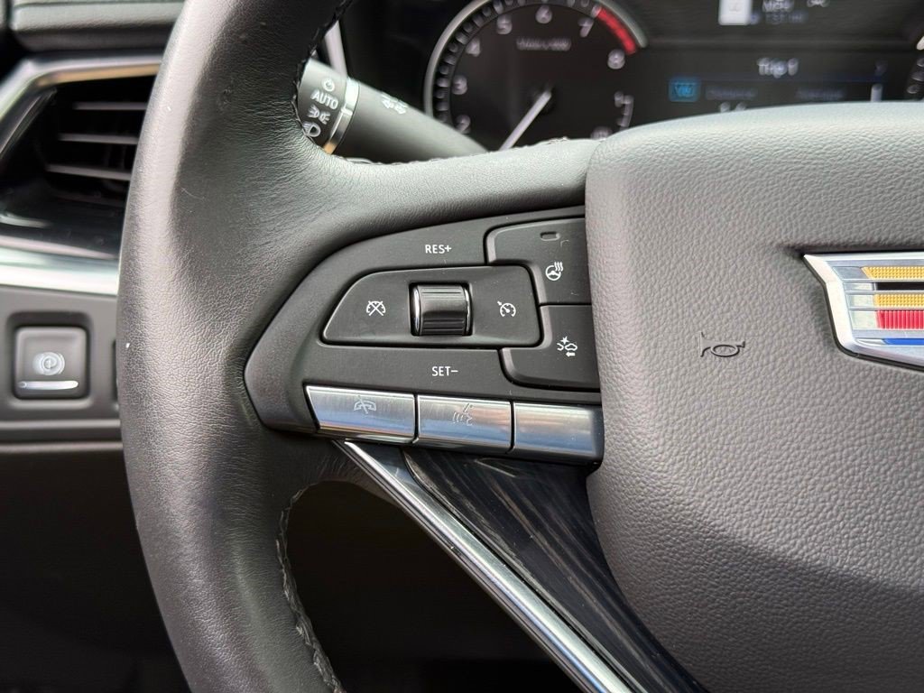 Certified 2024 Cadillac XT6 Premium Luxury w/ LPO, Floor Liner Package AWD/4WD image 27