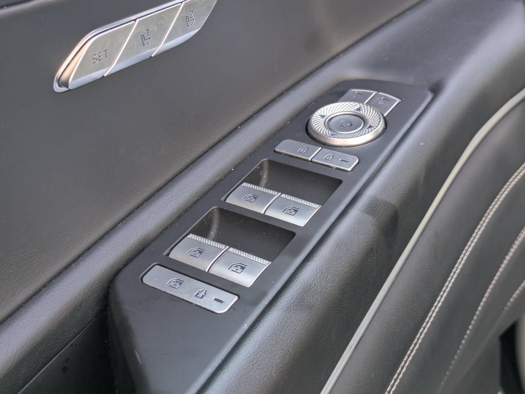 Used 2024 Genesis GV80 2.5T AWD/4WD image 13