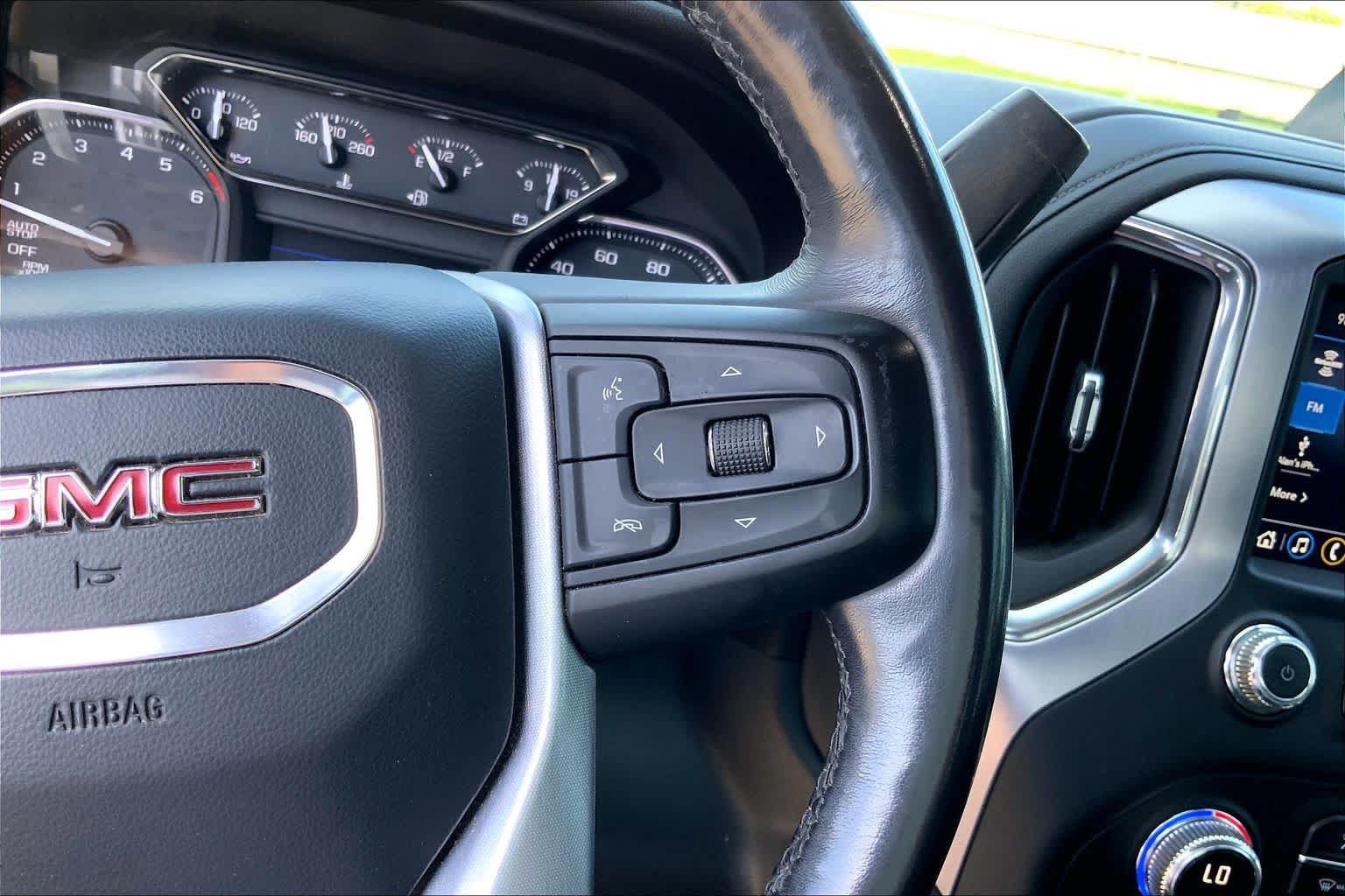 Used 2019 GMC Sierra 1500 SLT w/ SLT Premium Package AWD/4WD image 24