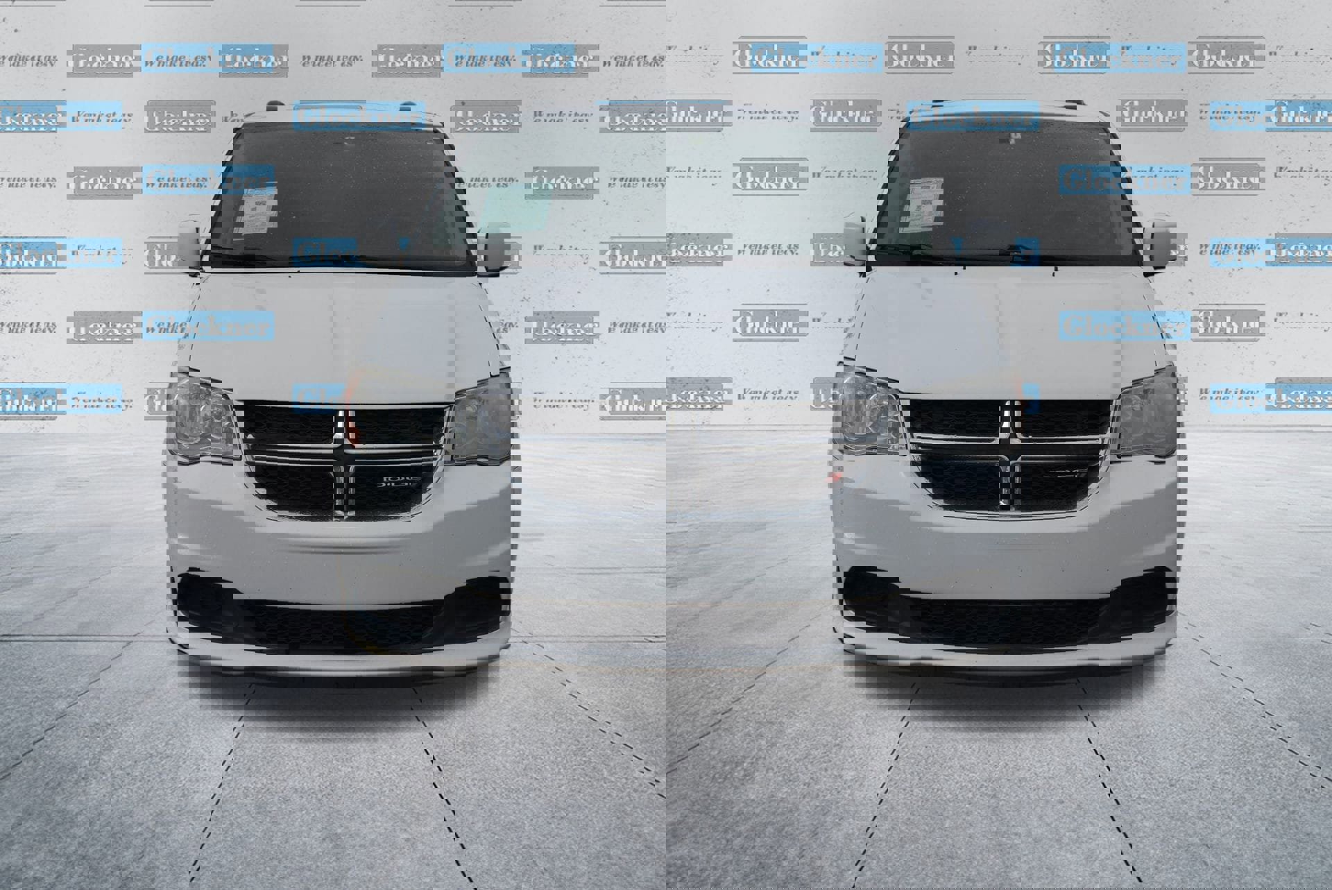 Used 2016 Dodge Grand Caravan SXT image 2