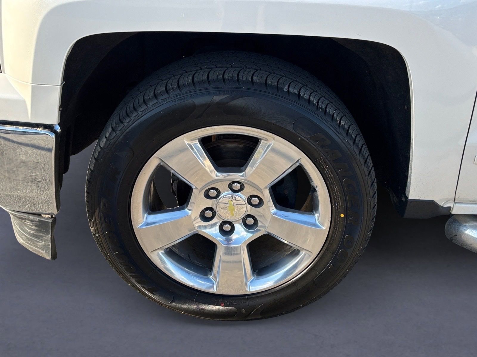 Used 2015 Chevrolet Silverado 1500 LT w/ LT Convenience Package image 9