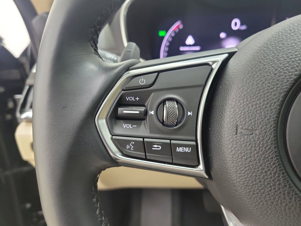 Used 2025 Acura MDX w/ Technology Package image 26