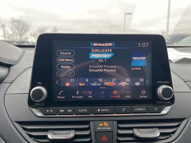 Used 2020 Nissan Altima 2.5 SV image 17