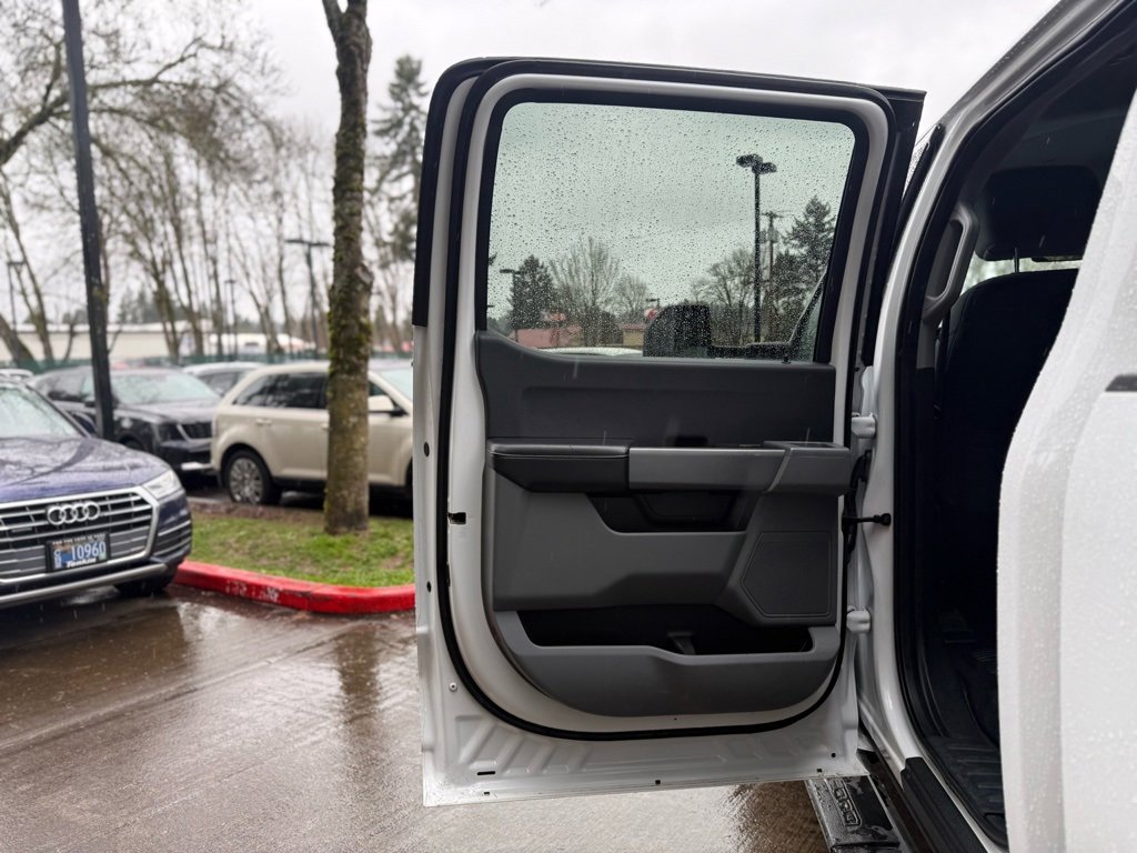 Used 2024 Ford F350 XLT image 24