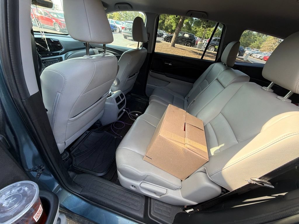 Certified 2022 Honda Pilot Special Edition image 13