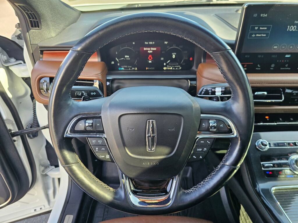 Used 2022 Lincoln Nautilus Reserve w/ Equipment Group 201A AWD/4WD image 29