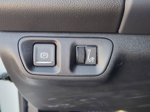 Used 2023 GMC Acadia SLE image 22