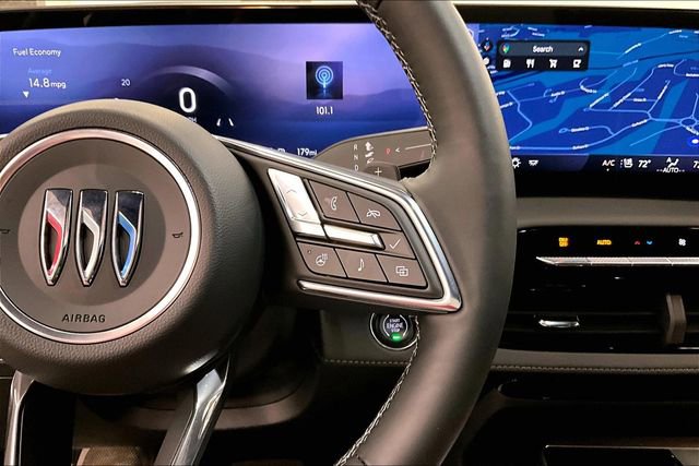Used 2025 Buick Enclave Avenir w/ Super Cruise Package image 28