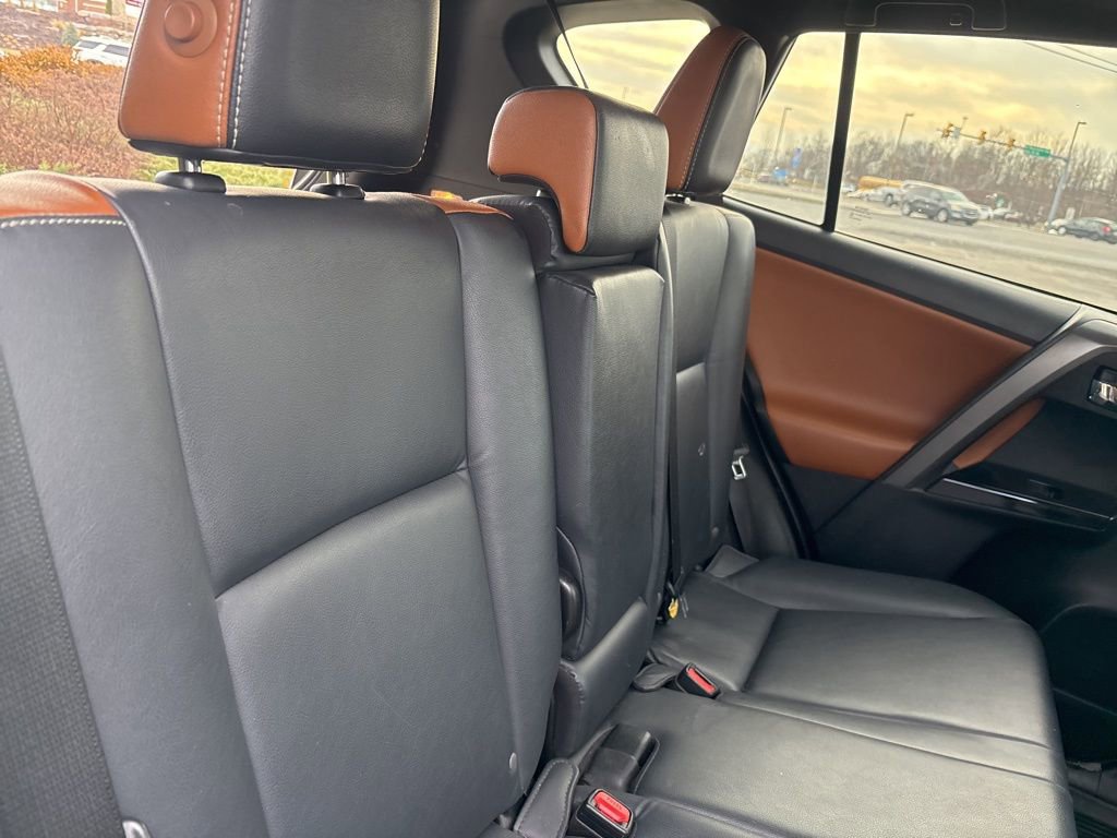 Used 2017 Toyota RAV4 SE w/ Power Special Value Package image 35