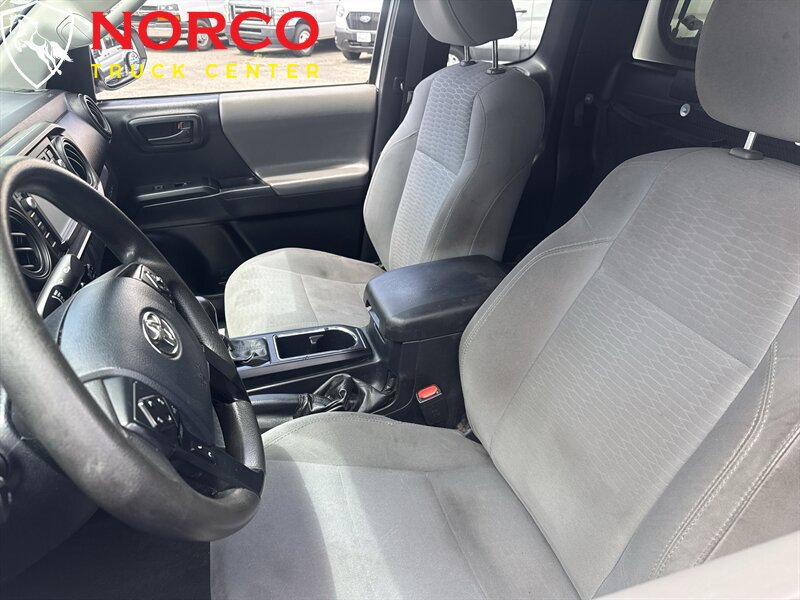 Used 2019 Toyota Tacoma SR RWD image 12