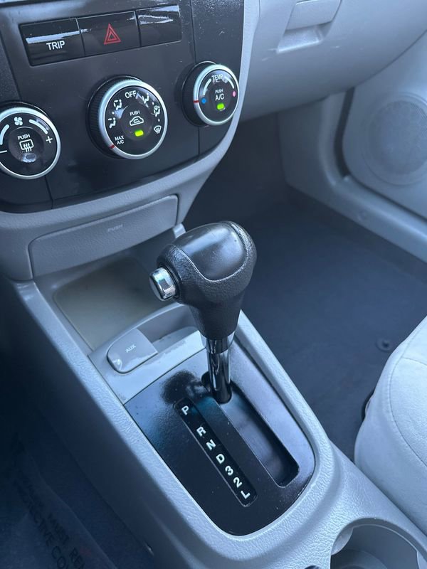 Used 2008 Kia Spectra EX image 25