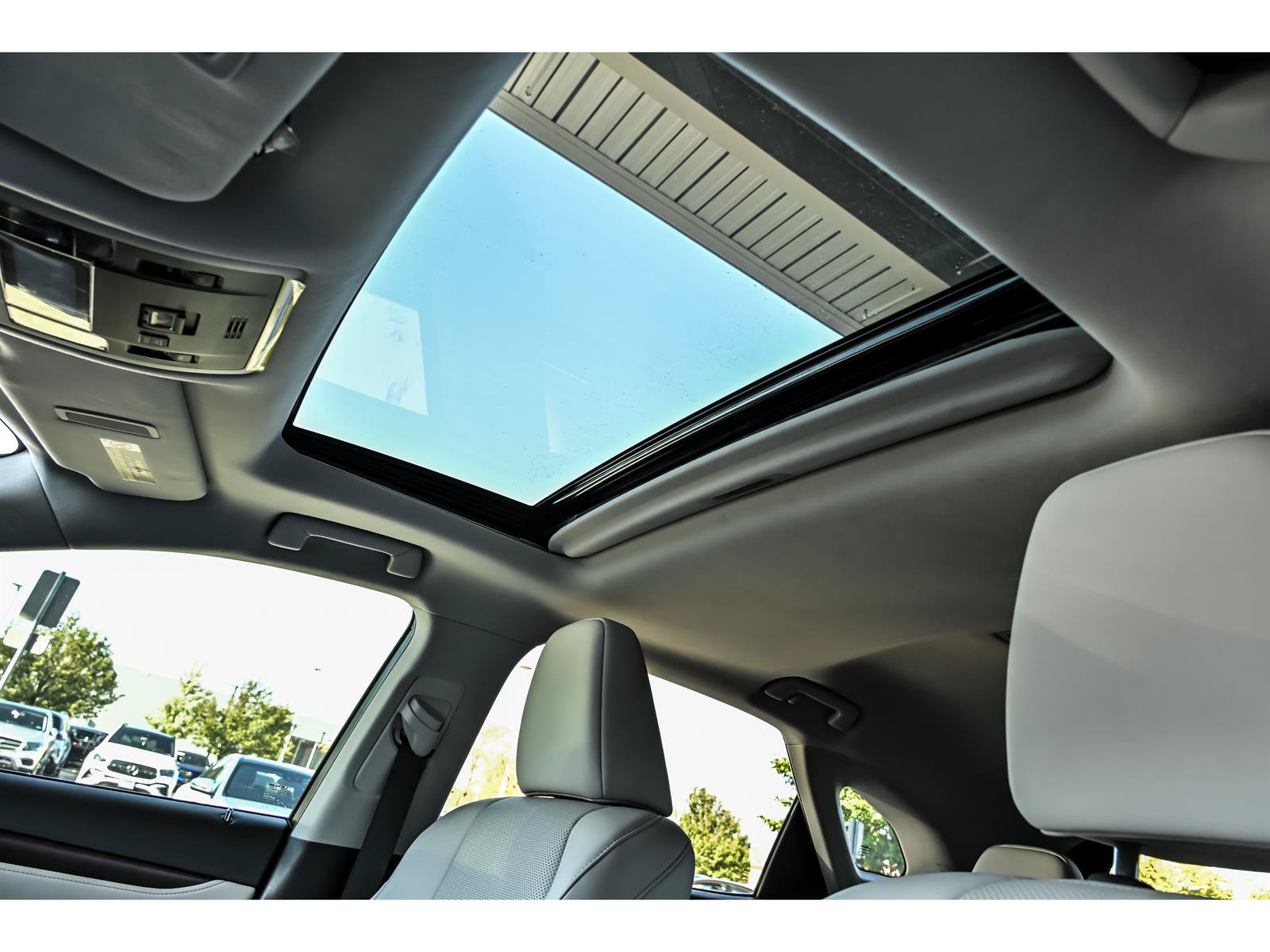 Used 2021 Lexus RX 350 FWD w/ Premium Package image 13