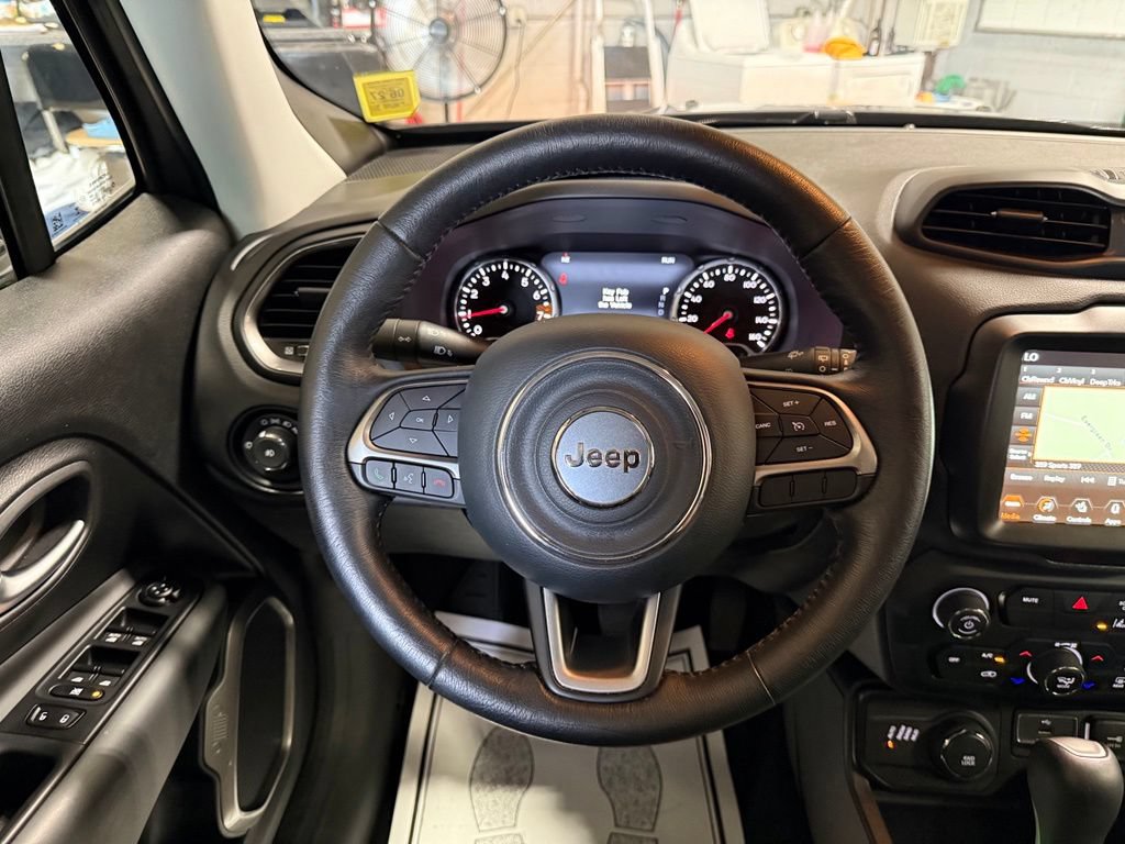 Certified 2022 Jeep Renegade Limited AWD/4WD image 7