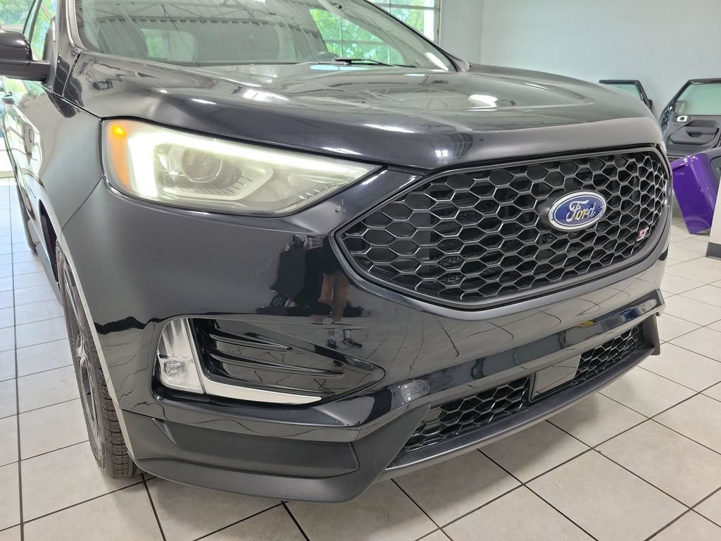 Used 2019 Ford Edge ST AWD/4WD image 24