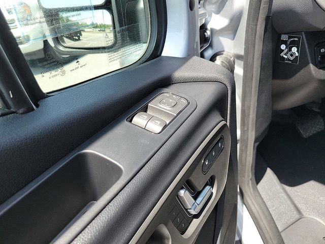 Used 2024 Mercedes-Benz Sprinter 2500 image 17