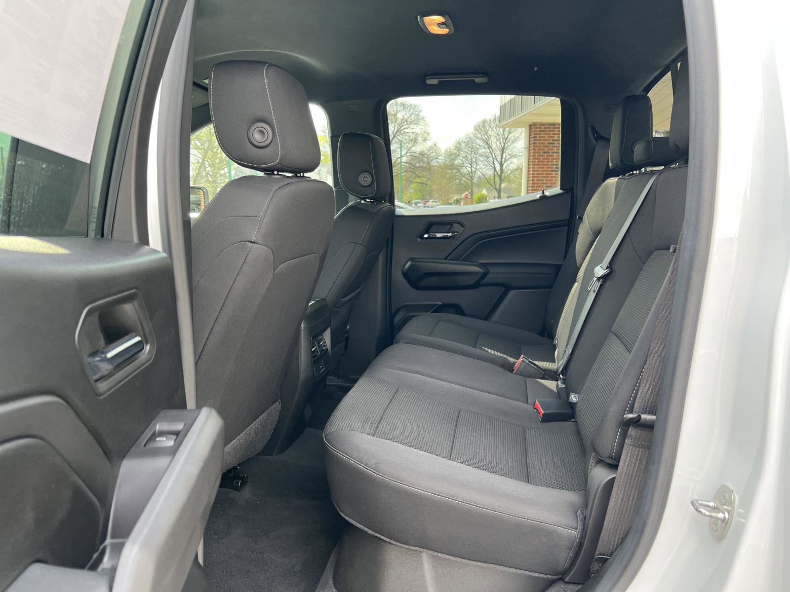 Used 2023 Chevrolet Colorado LT w/ LT Convenience Package RWD image 37