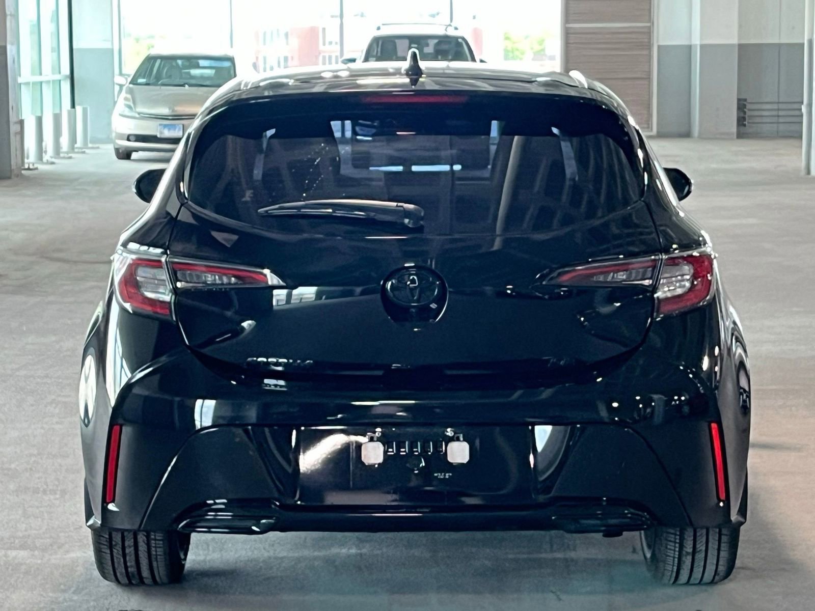Used 2022 Toyota Corolla SE FWD image 9