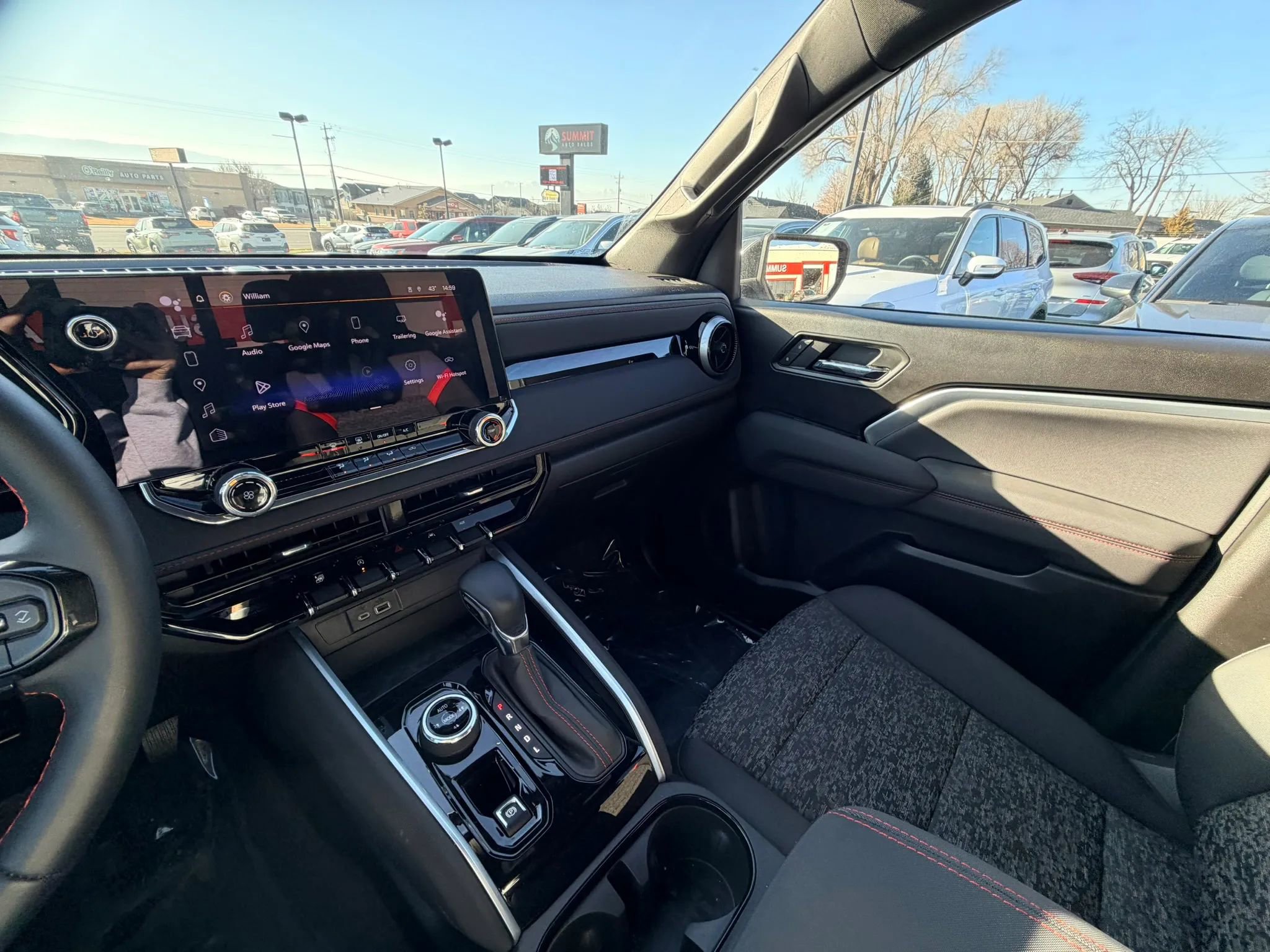 Used 2023 Chevrolet Colorado Z71 w/ Advanced Trailering Package image 18