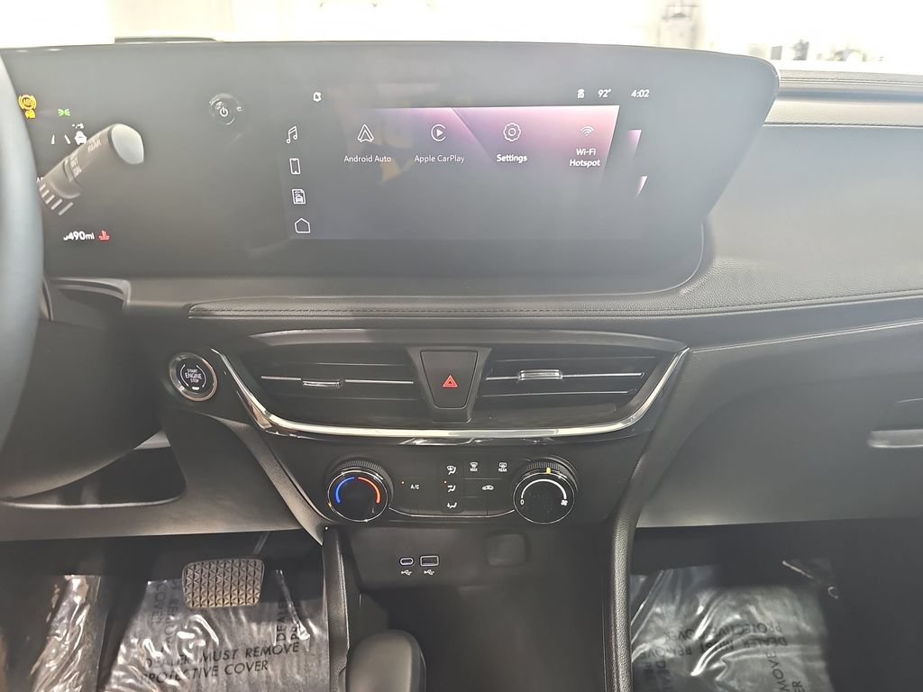 Certified 2025 Buick Encore GX Preferred FWD image 23